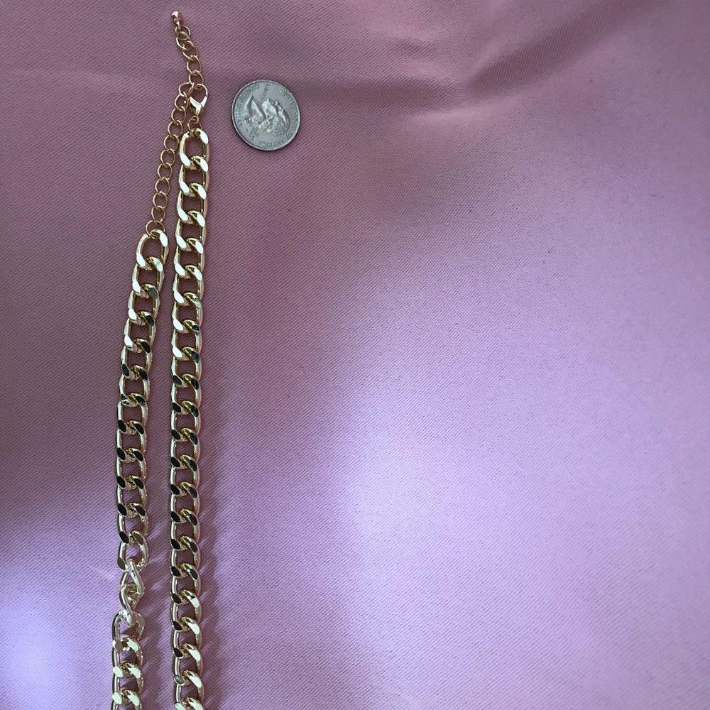 Gold Link Chain - Picture 4 of 4